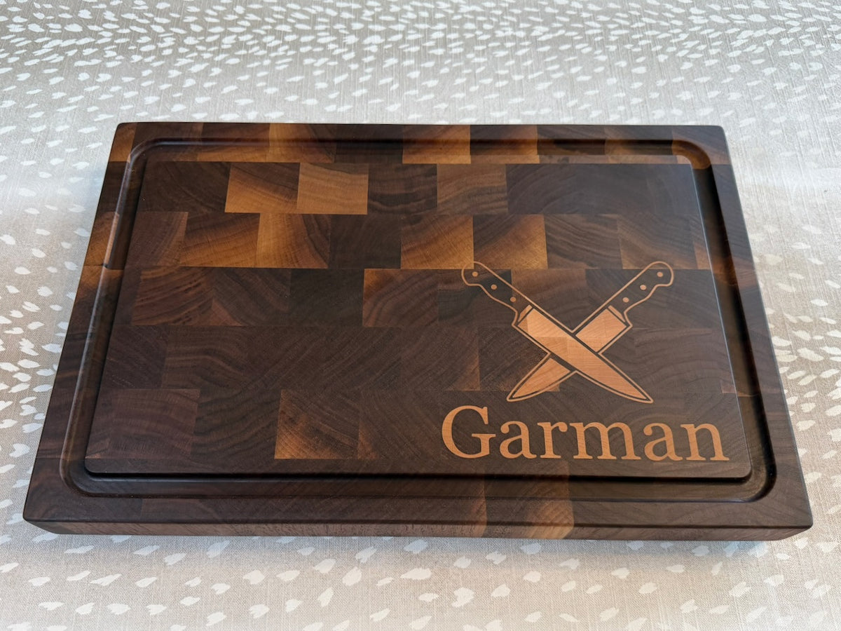 Cutting Board Personalized - Knives